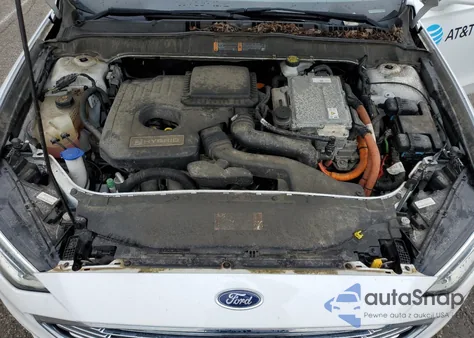 2017 Ford Fusion Se Hybrid z USA, uszkodzony, nr VIN 3FA6P0LU3HR409146